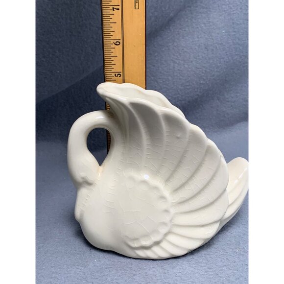 Vintage Ceramic Swan Planter By Shawnee Pottery - Picture 6 of 8